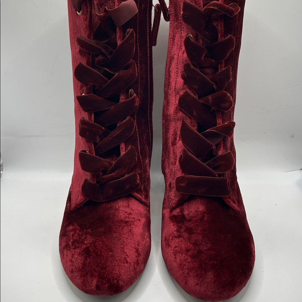 Polly Plume Women’s Boot Heels size 7.5 - Picture 4 of 11